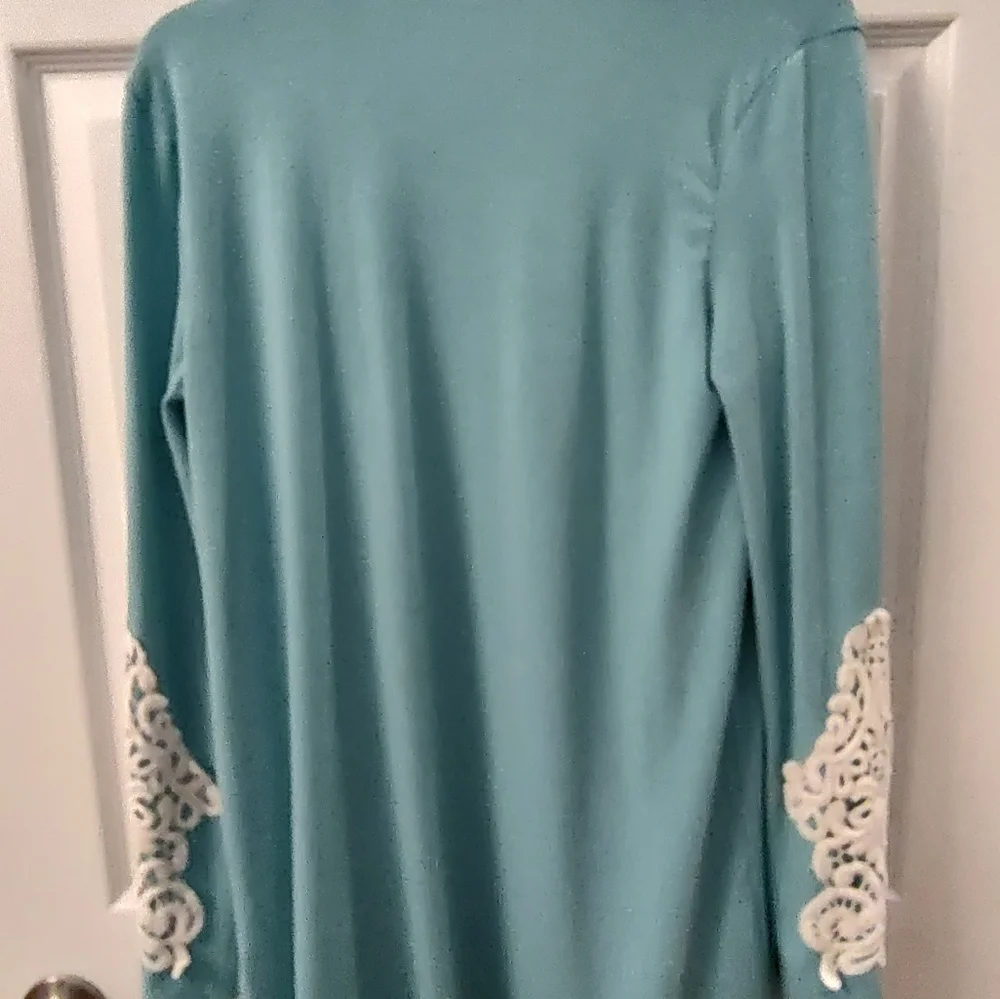 Sweater - Picture 5 of 5